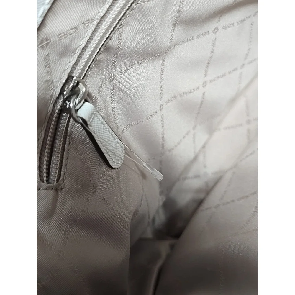 Michael Kors Walsh Tote‎ Bag White Hand Bag Purse Travel Bag